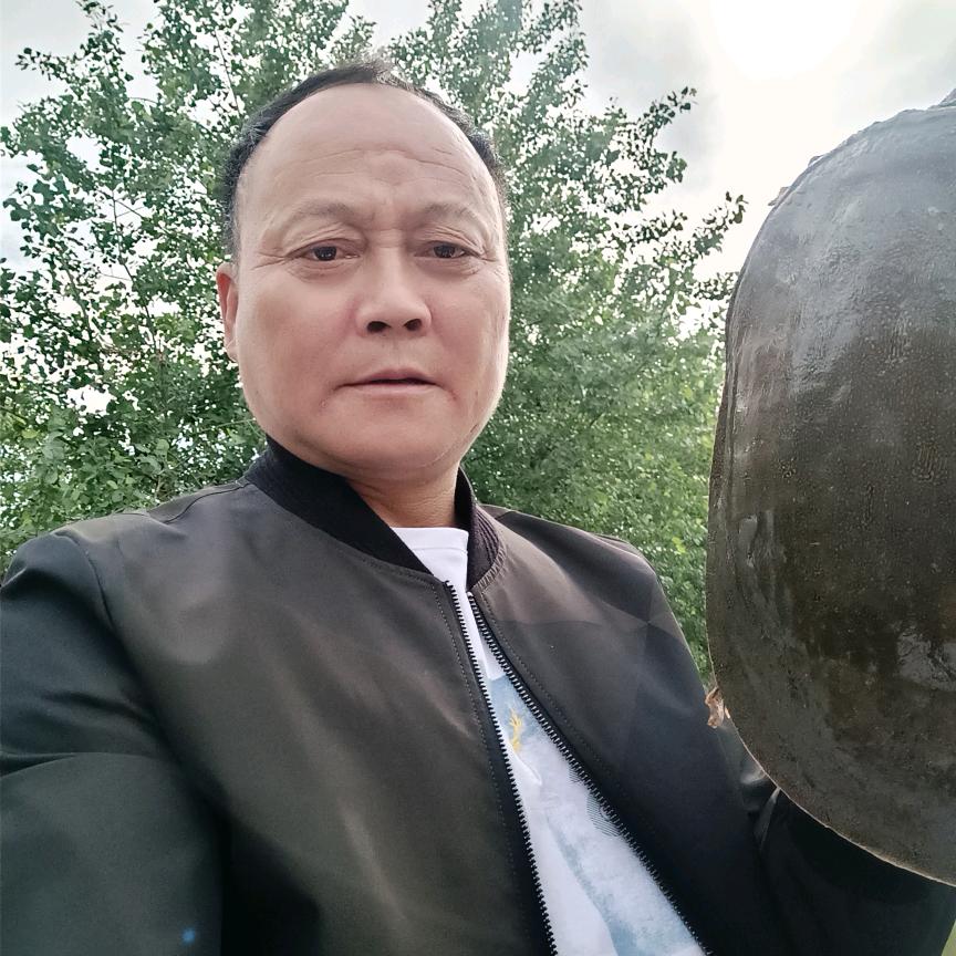 小巴哥