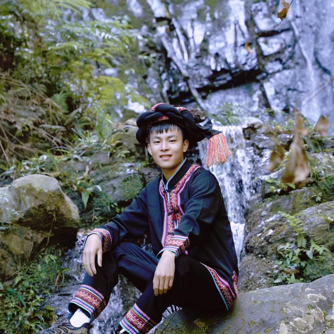 瑶山阿明