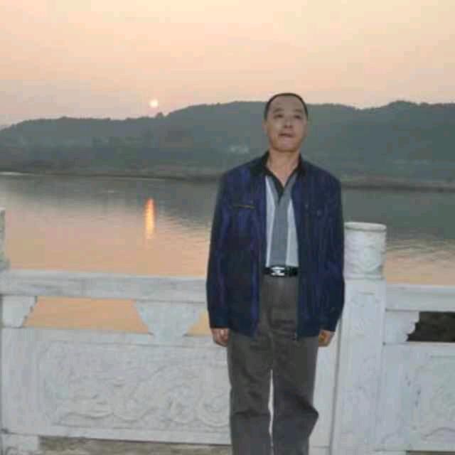 爱秦海