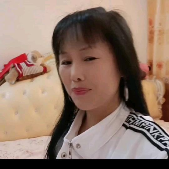 平平安安坪市姐妹曳步舞团队