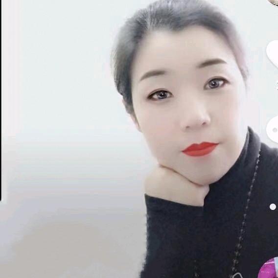 颜值不够，彩妆来凑