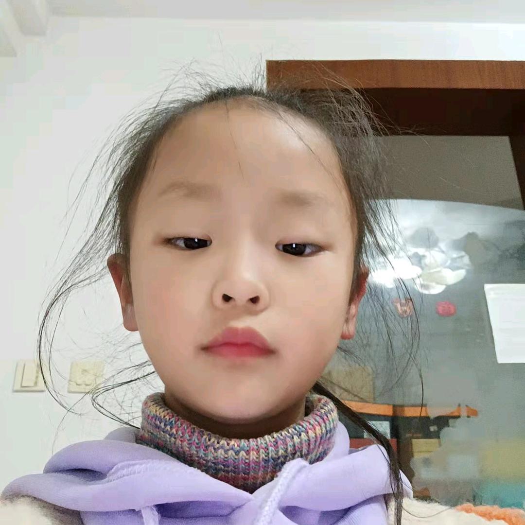 万美旅游李英