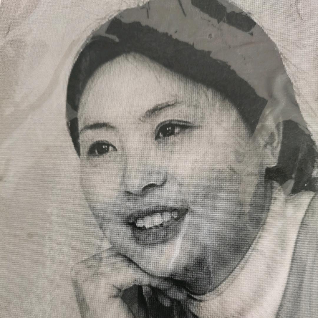 女裤西施工厂店