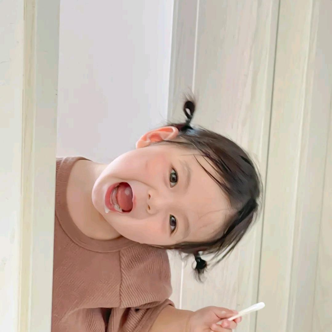 蓓蓓 （等待葡萄成熟时）