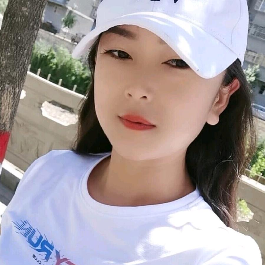 ╭（🐲龙玲儿酒妹）╮