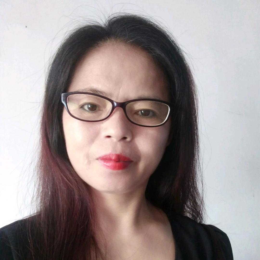 英子