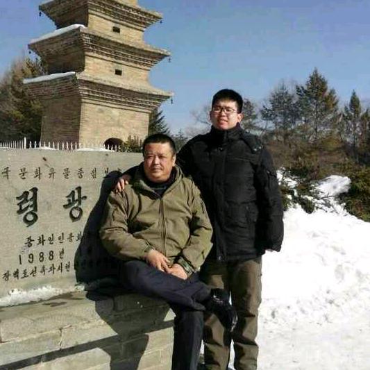 张士凤