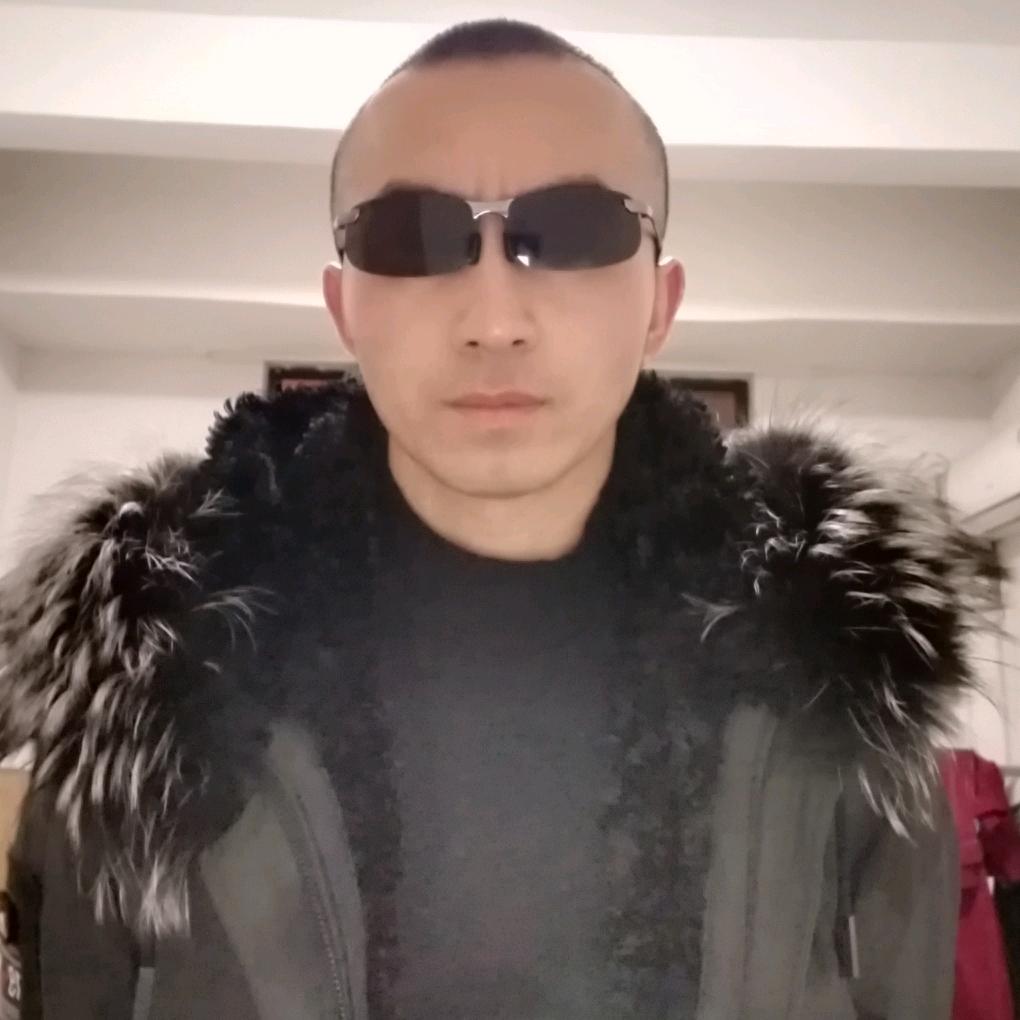 盘古六爷