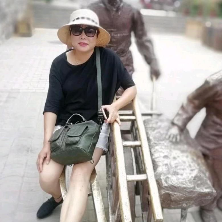 婷婷玉立