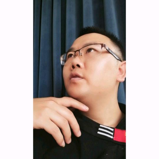 笑迎晨曦