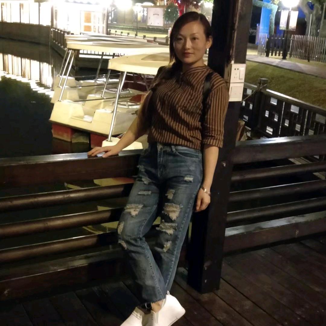 玲子爱上包子