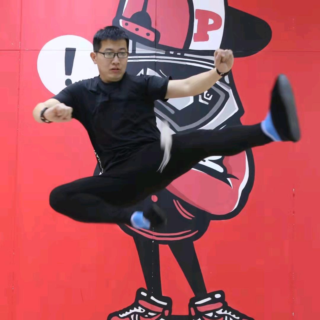 栋梁花毽(梁子踢花毽)