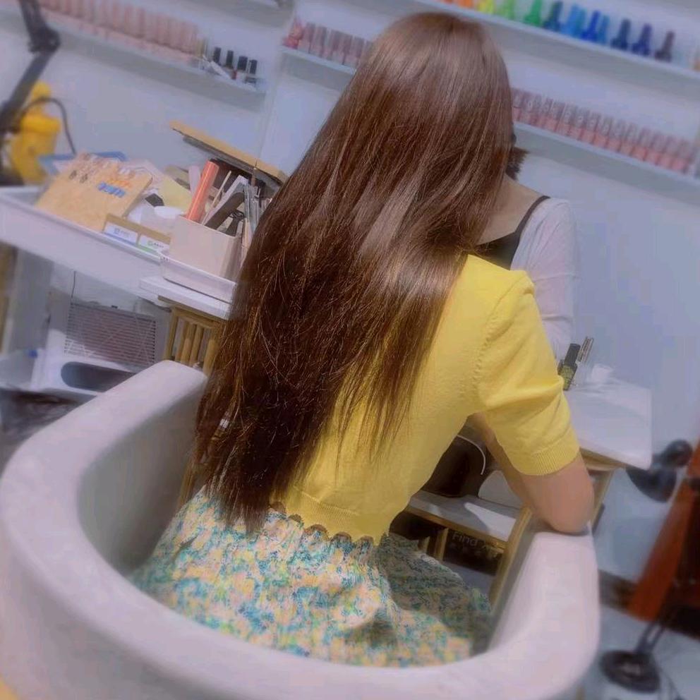 微笑女孩