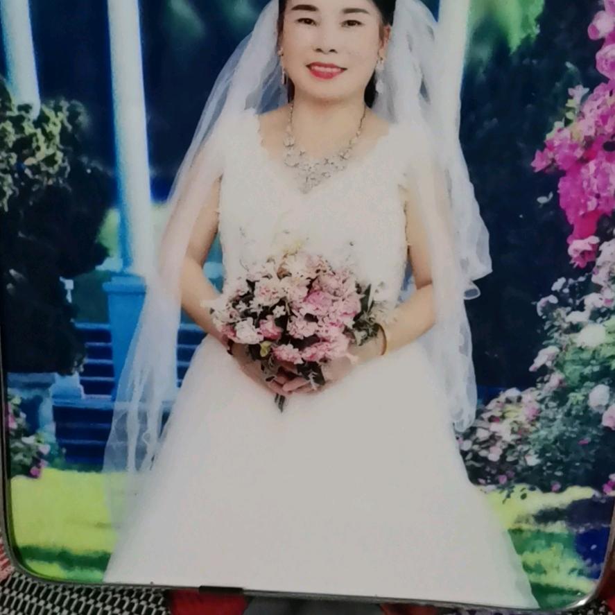 幸福美满一家人