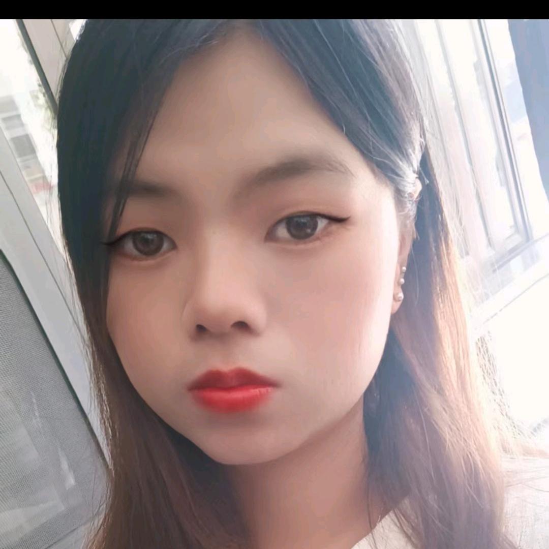 小小超爱吃