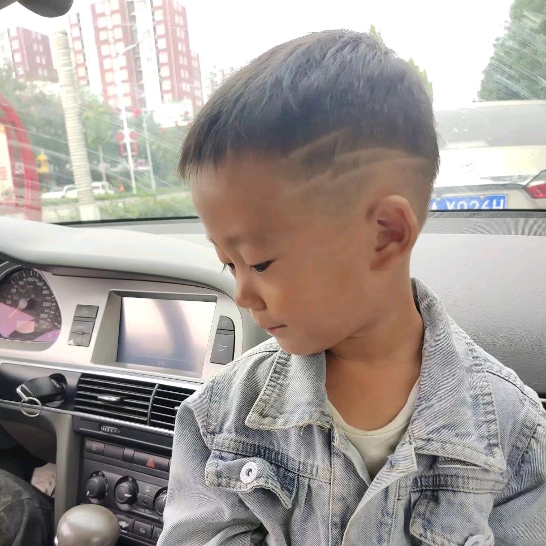 “L̶໊ₒ̶ᵥ̶ₑ̶ᩚˊˊ໌້ᮨLJᥫᩣ