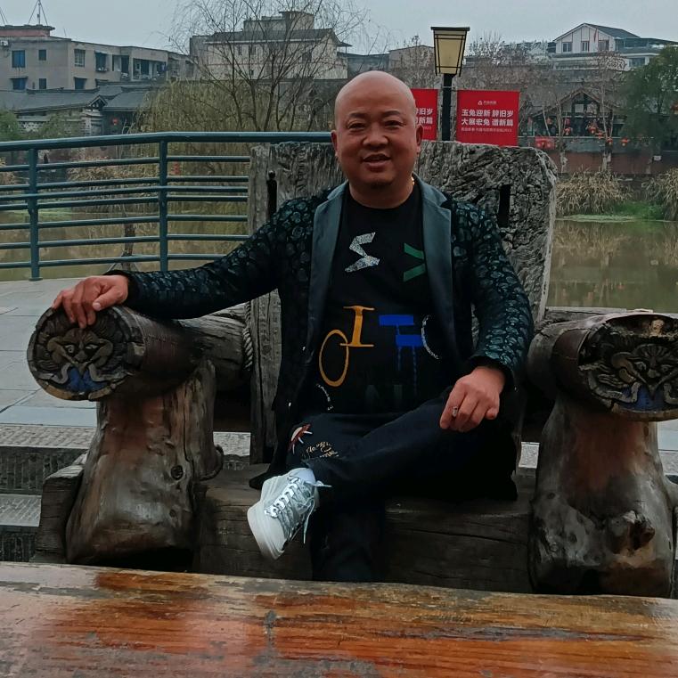 光头哥