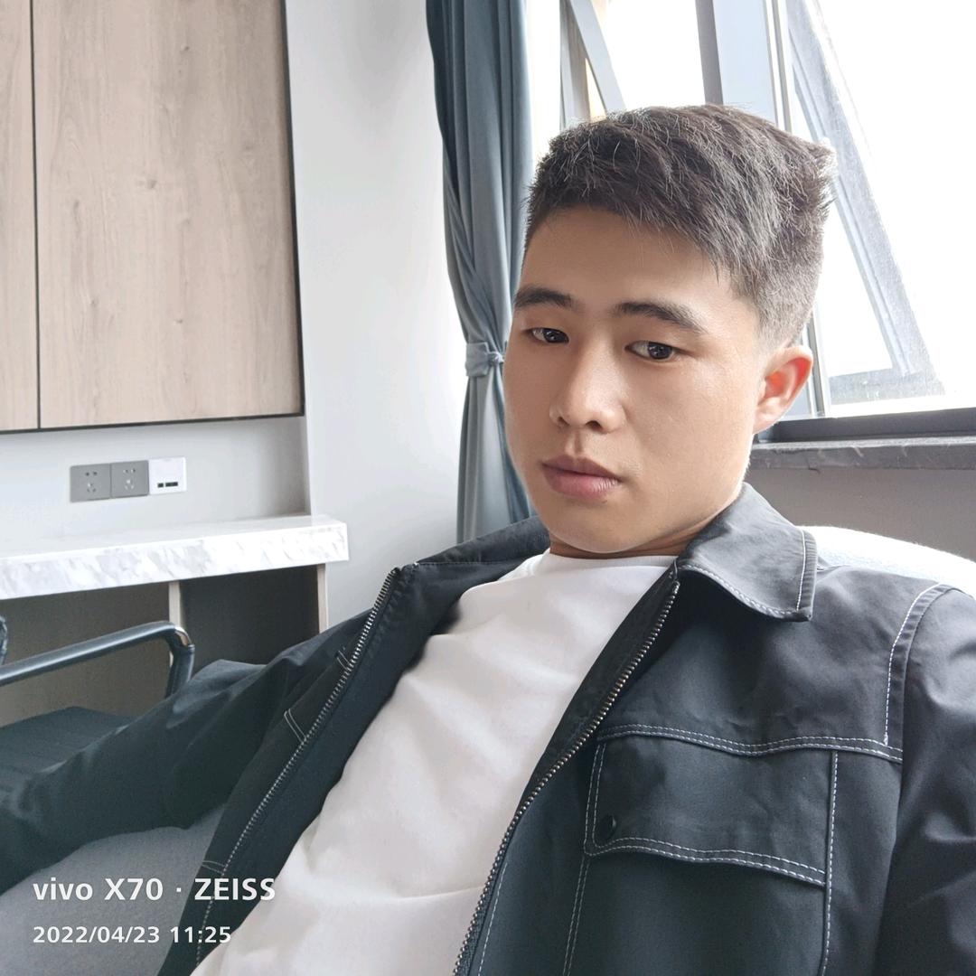 我是亮仔呀