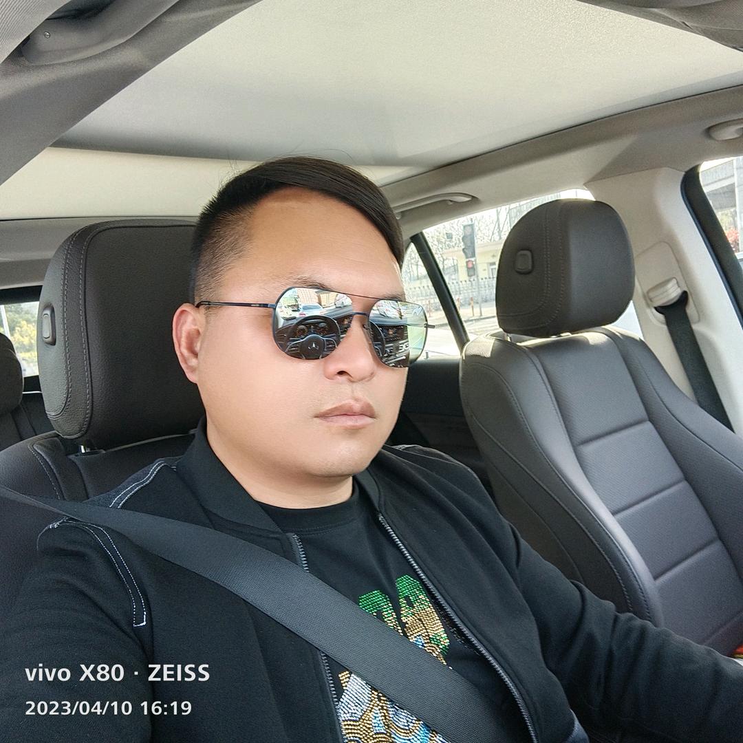 天高任我飞
