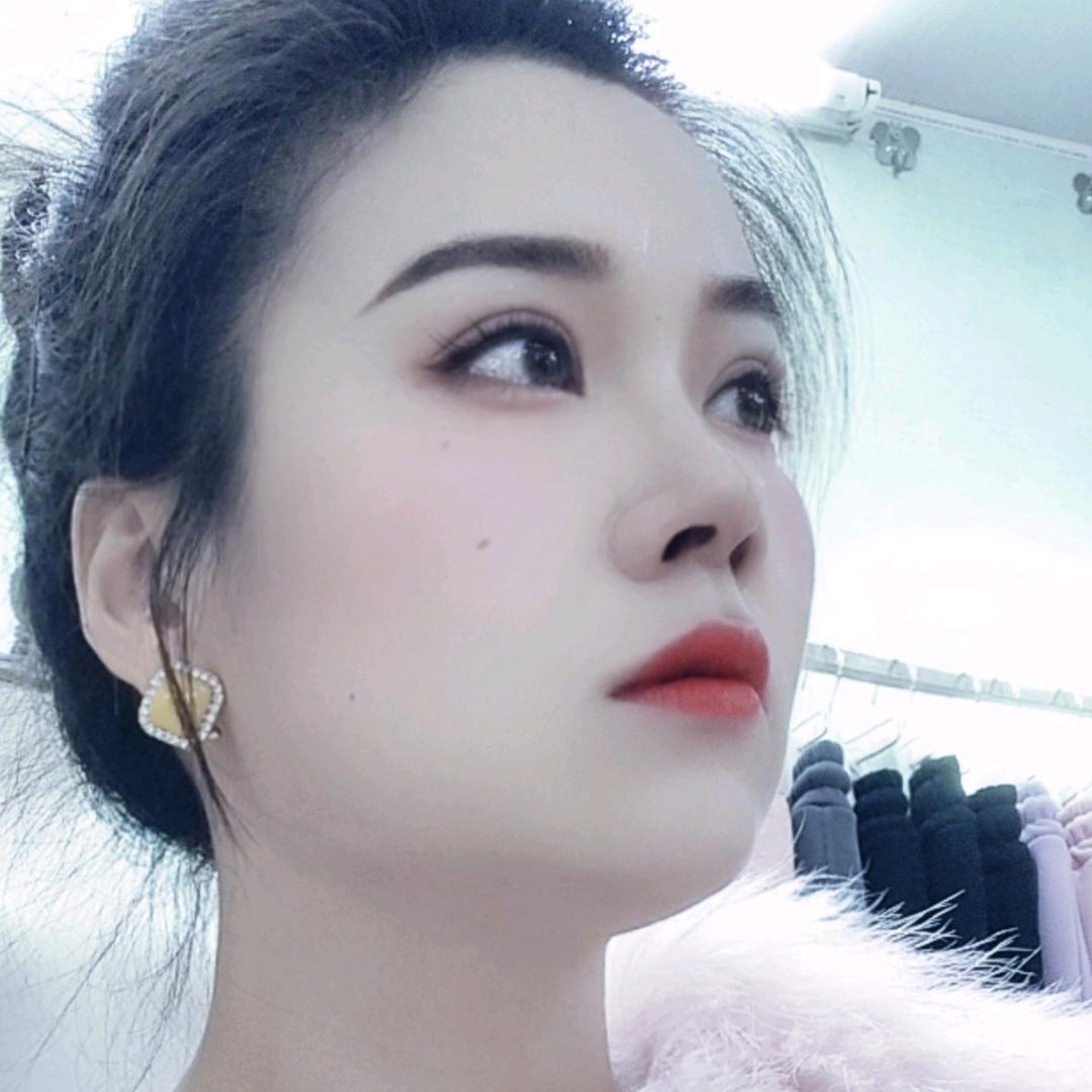 一朵拉风的小红花🌸