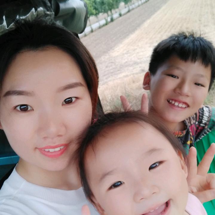 海月漫银光
