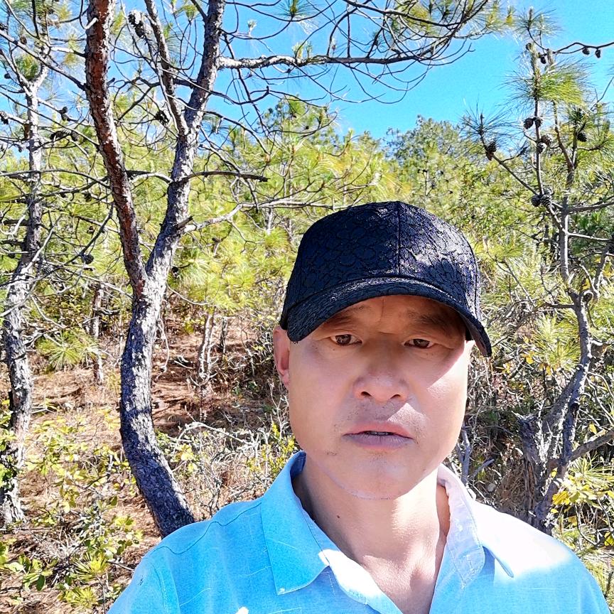 蒋跃强。，四川乐山