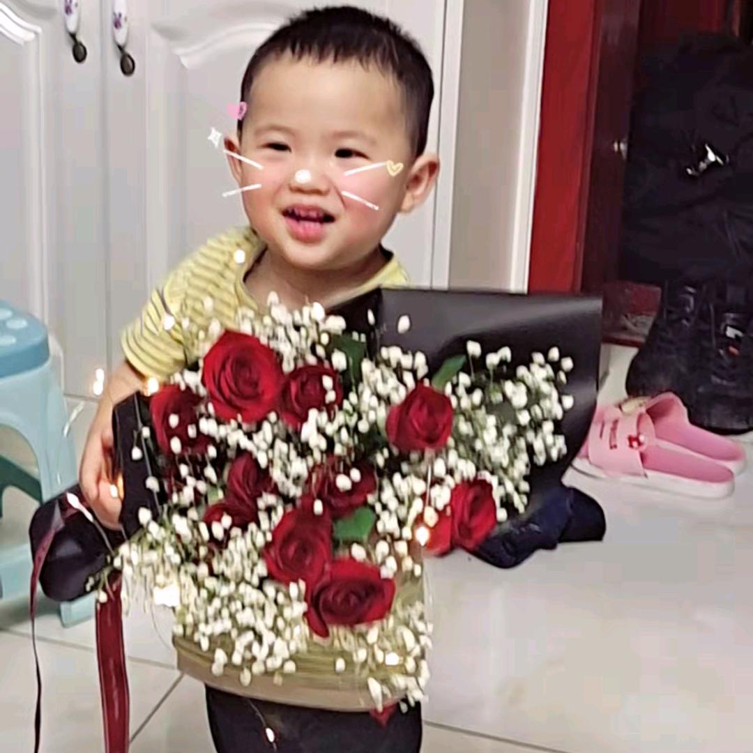阿龙