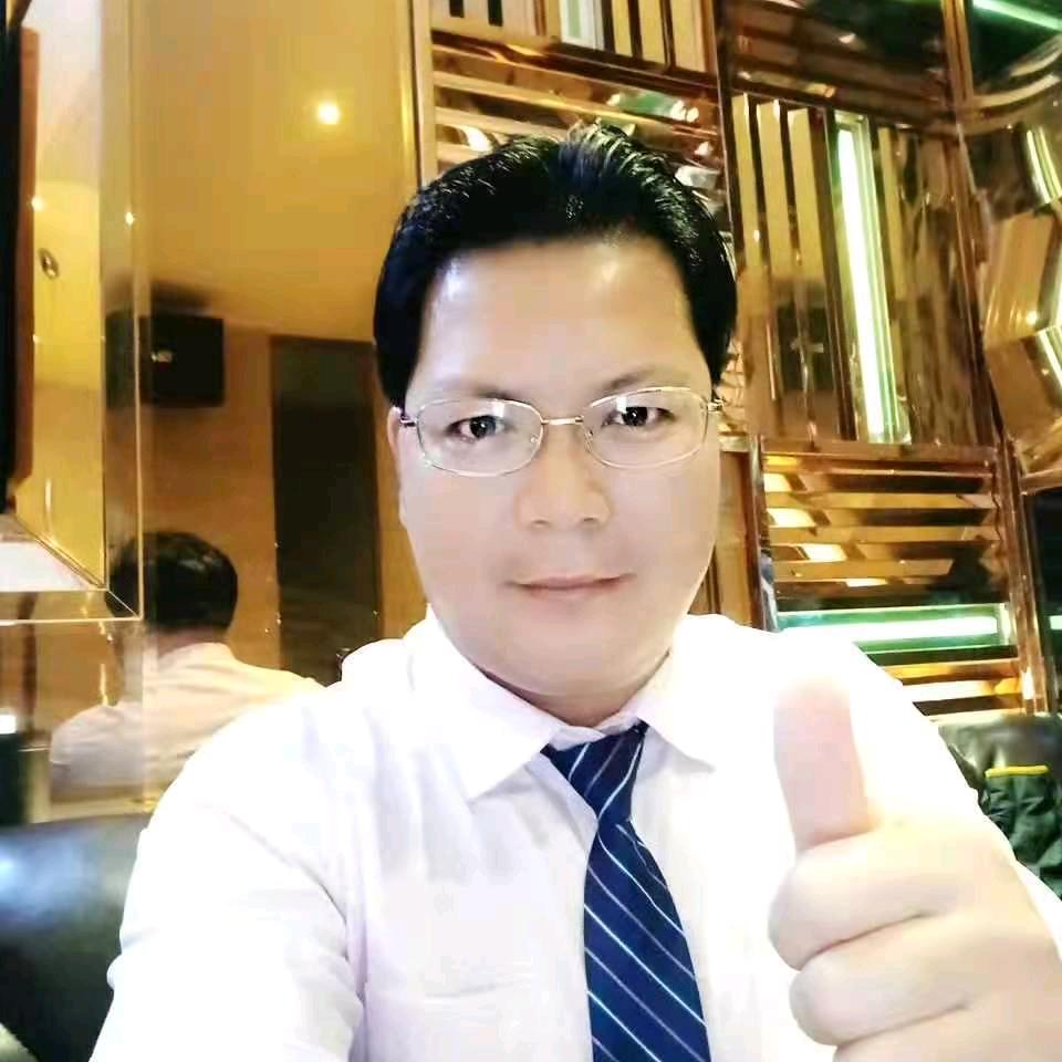 野人龙王（现金小舞台一一晚8点至10点）