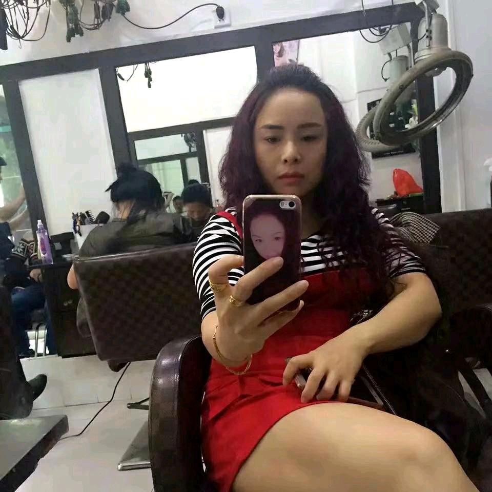 开心小姐姐