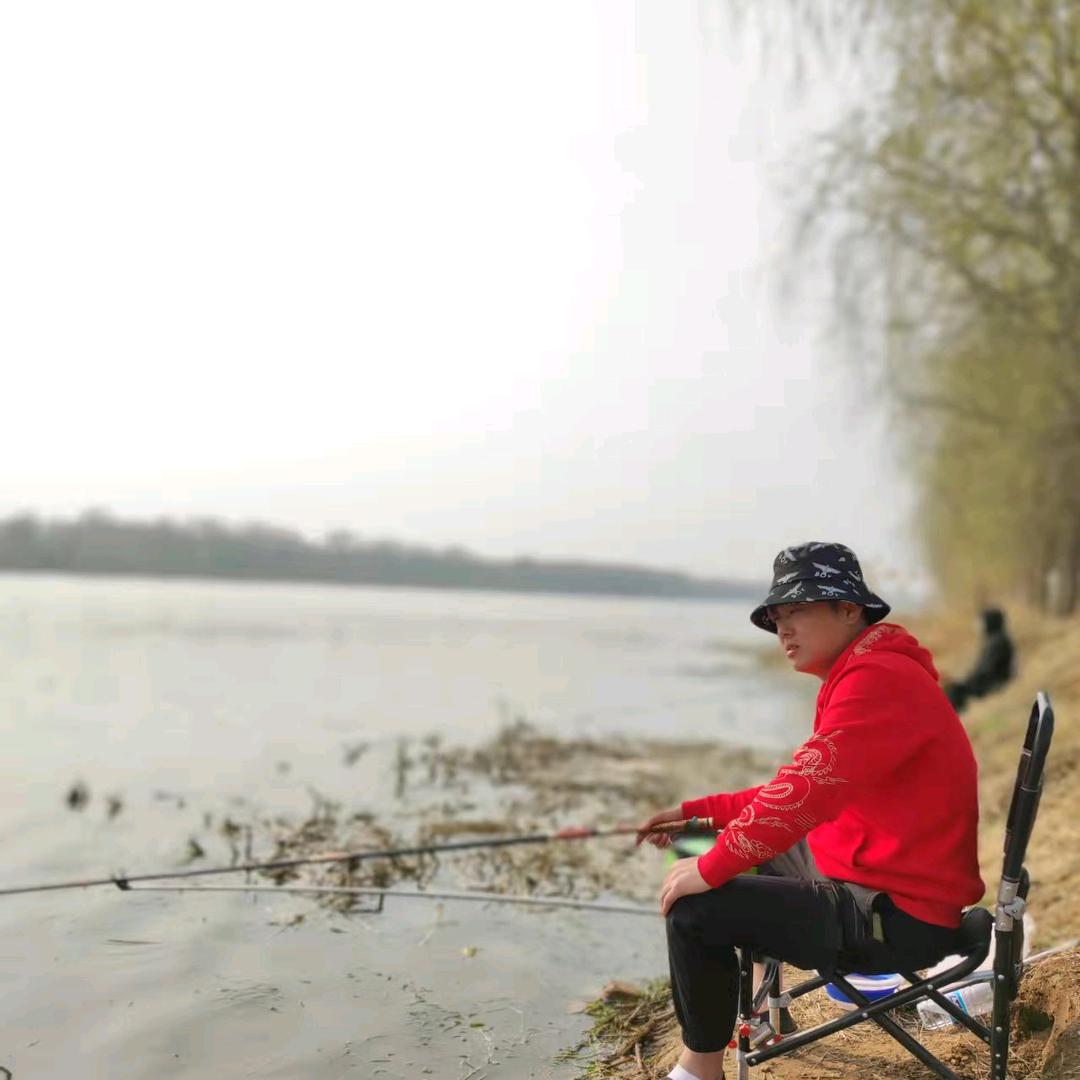 小亮哥🎣爱钓鱼