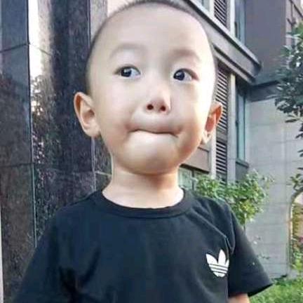 特鹰连