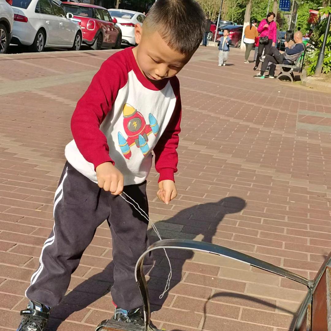 专业贴砖王修彬