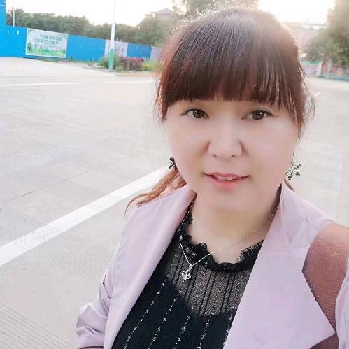 塔吊小姐姐
