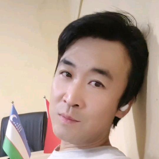 年轻人