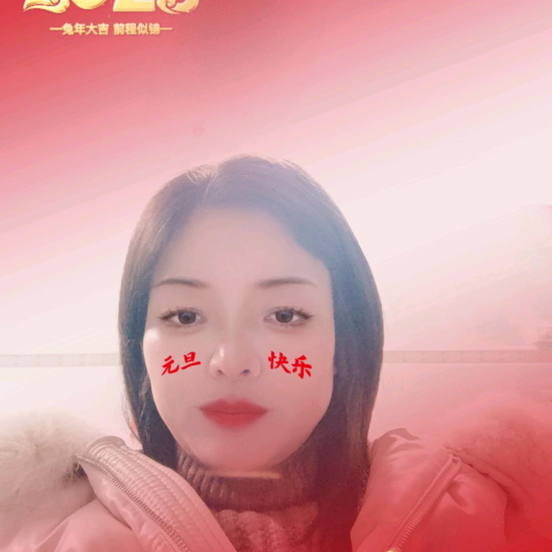 黄伶俐