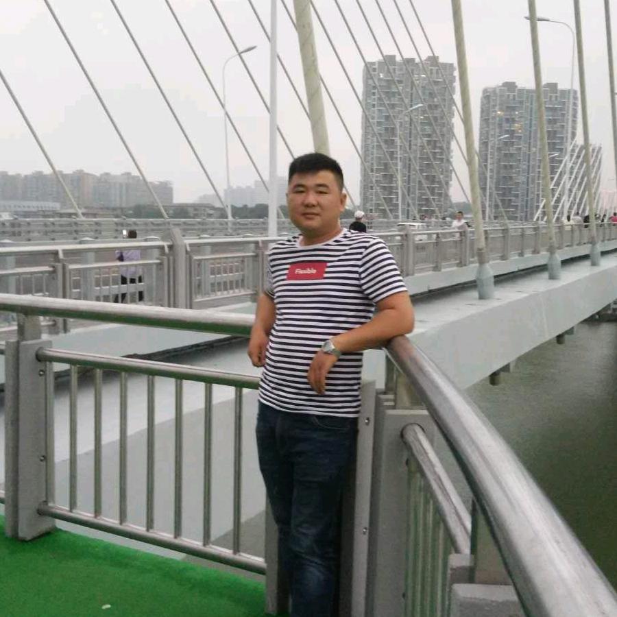 匡汉贤（海纳百川）