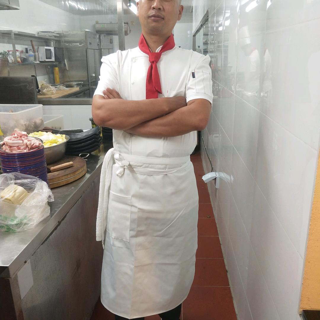 铁锅炖酱料研发人古凤北