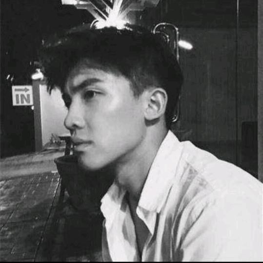 Nw🧙🏻‍♀️聚光