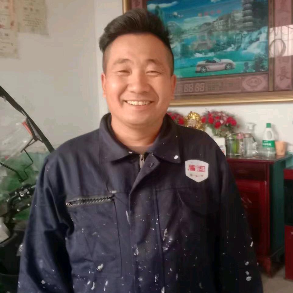 海哥刮腻子