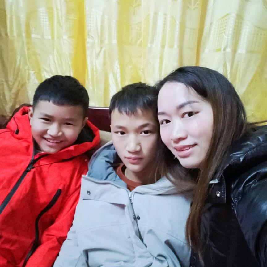 山林中的建设者