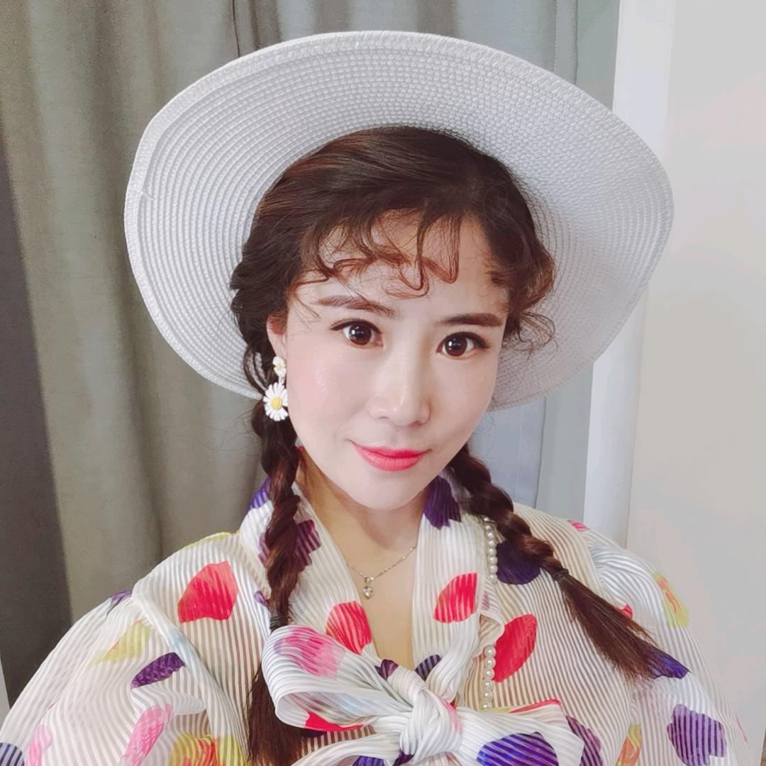 臭美妞儿看好你