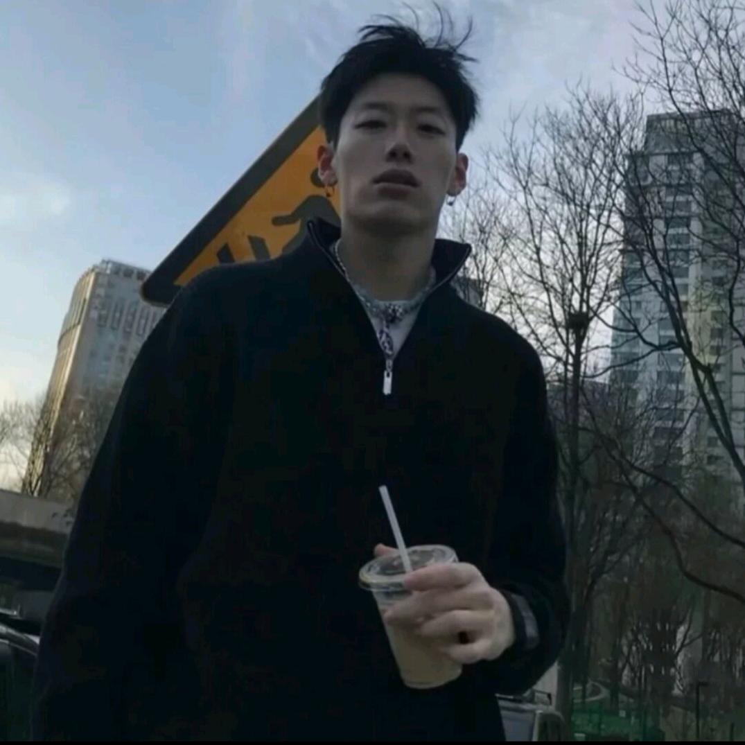 柏宇
