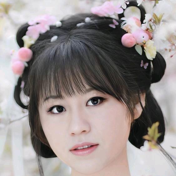小桃子同学