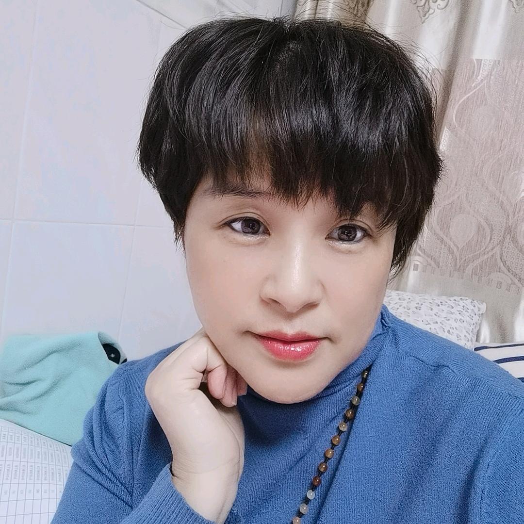 装嫩阿姨脆瓜干店