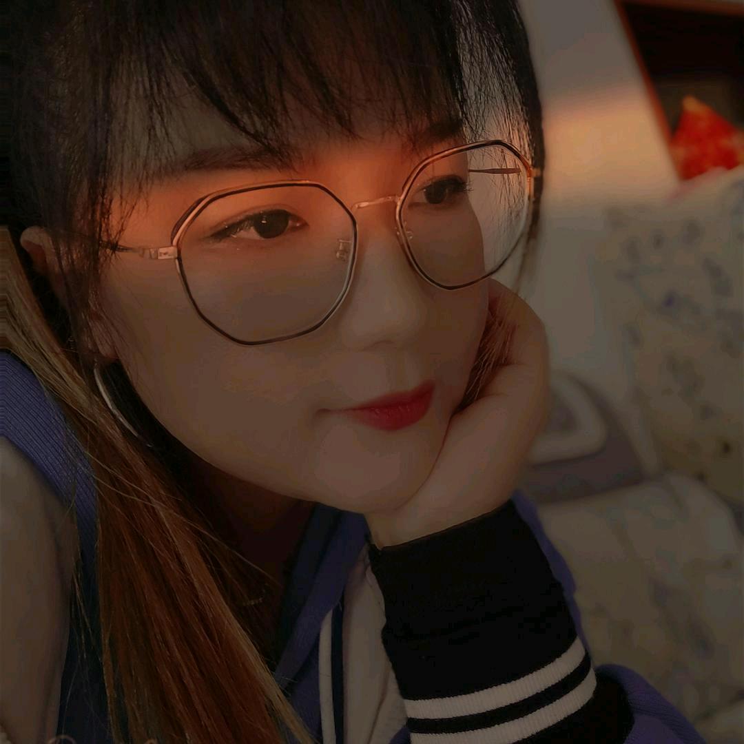 琳琳《拒绝🙅连赞》