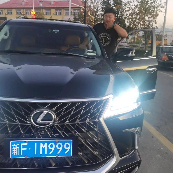 铁骑车队带你们玩边大美新疆