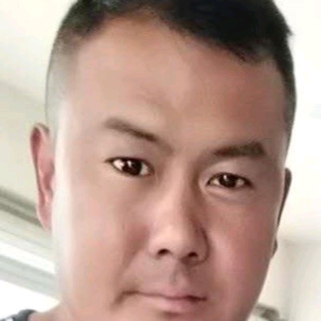 王亮亮