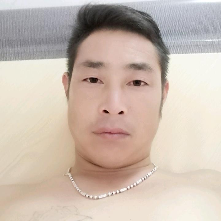 阿飞_229195858