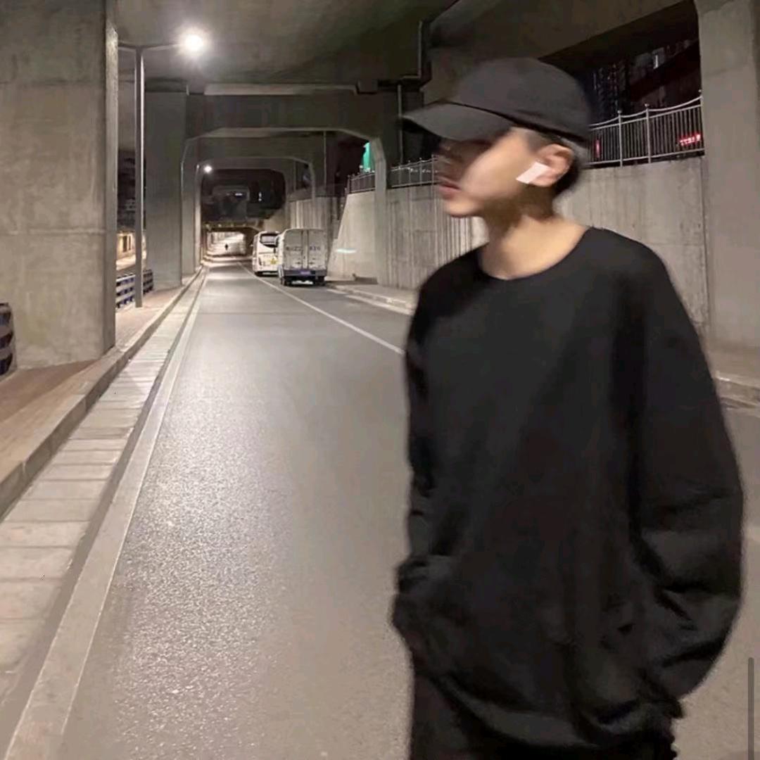 77喝美式加冰