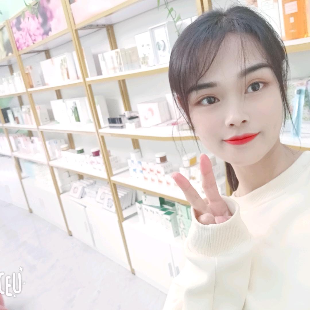 小芈栖花里美容(万城店）